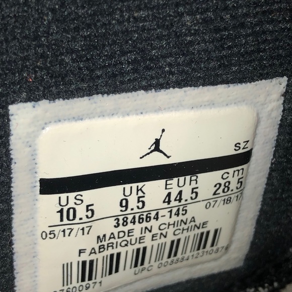 AIR JORDAN RETRO 6 GATORADE - Picture 4 of 6